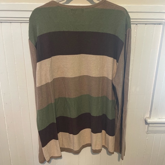Banana Republic men’s striped sweater size XL - Picture 3 of 3